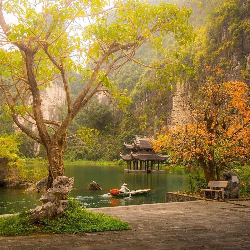 Ninh Binh Vietnam: A guide for the BEST trip to an incredible destination